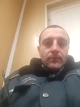 serjdj90 online show from 4, 12, 2024