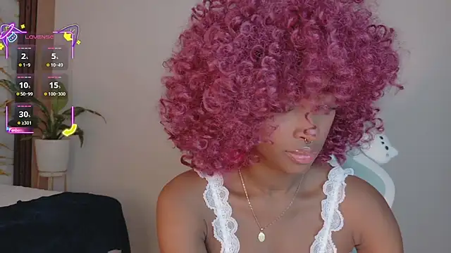 ahvi ebony online show from 12, 4, 2026