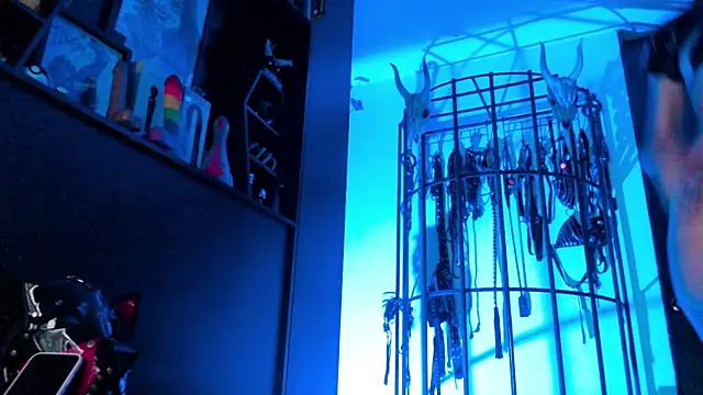 Snapshot of Carla_fcoxx chatting on 25, 10, 2025 Carla fcoxx online show from 25, 10, 2025