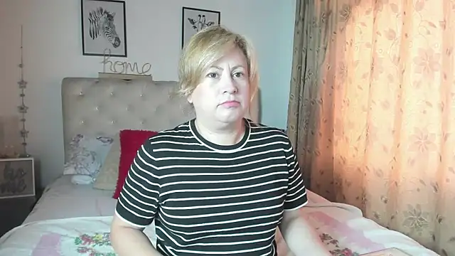 MonyCassius online show from 5, 3, 2025