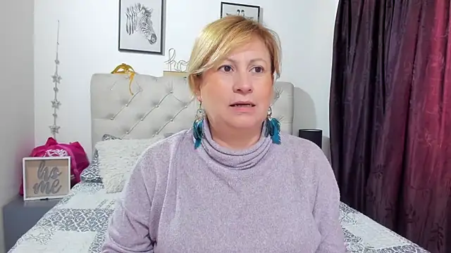 MonyCassius online show from 10, 9, 2025