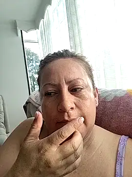 Snapshot of MonyCassius chatting on 26, 4, 2026 MonyCassius online show from 26, 4, 2026