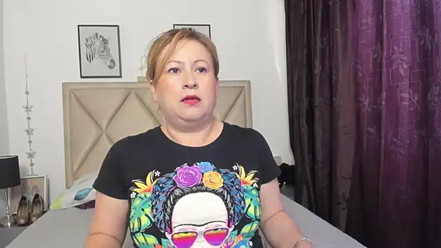 Snapshot of MonyCassius chatting on 13, 5, 2026 MonyCassius online show from 13, 5, 2026