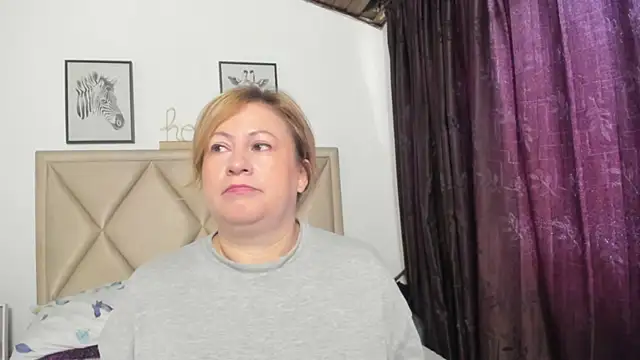Snapshot of MonyCassius chatting on 3, 6, 2026 MonyCassius online show from 3, 6, 2026
