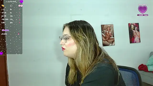 kendallclarkk03 online show from 4, 12, 2024