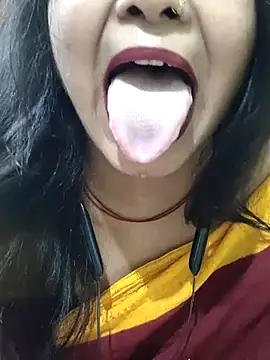 Snapshot of yoursweety09 chatting on 2, 2, 2026 yoursweety09 online show from 2, 2, 2026