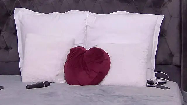 AnisiaConnor online show from 21, 2, 2026