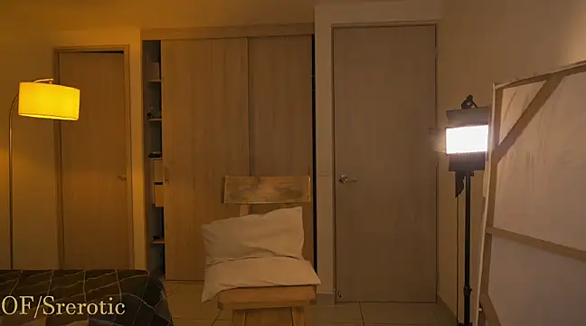  srerotic online show from 13, 3, 2025