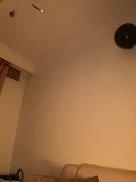 Im Valen Cute online show from 9, 11, 2025