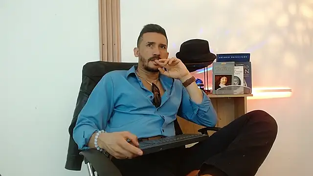 Reiko 85  online show from 27, 11, 2025