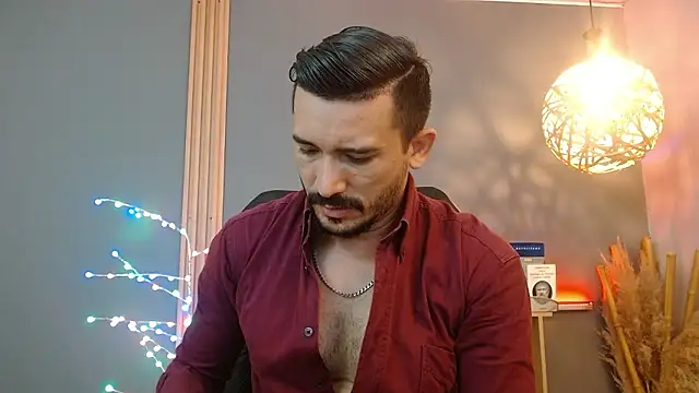 Reiko 85  online show from 4, 3, 2026