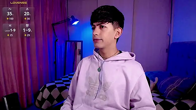 teobowny  online show from 21, 1, 2025