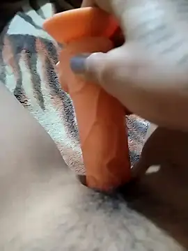 Vanessagirld online show from 5, 2, 2025