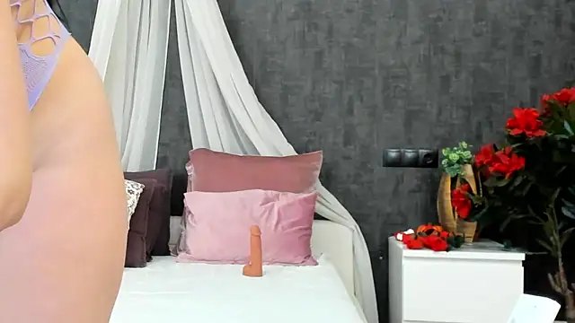 miss sophieX online show from 24, 2, 2025