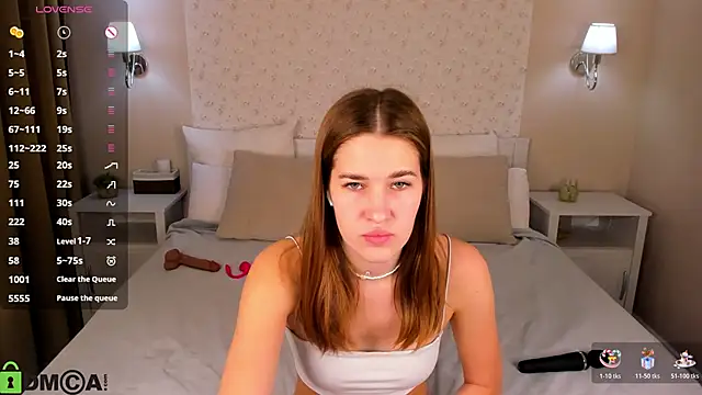 Jennifer Wadee online show from 17, 11, 2025