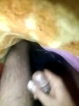 Snapshot of nidansohib1230 chatting on 21, 12, 2024 nidansohib1230 online show from 21, 12, 2024