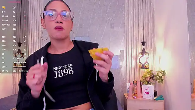 Alahia Baiter online show from 24, 1, 2025