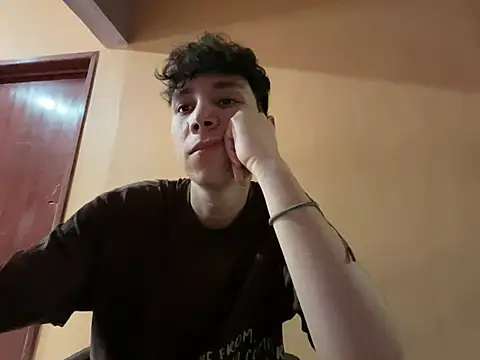 Omaaaaaaa00001 online show from 7, 2, 2025