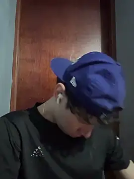 Omaaaaaaa00001 online show from 3, 10, 2025