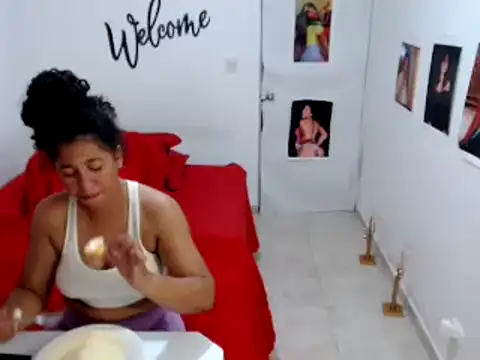 bellacrespalatina online show from 9, 1, 2025