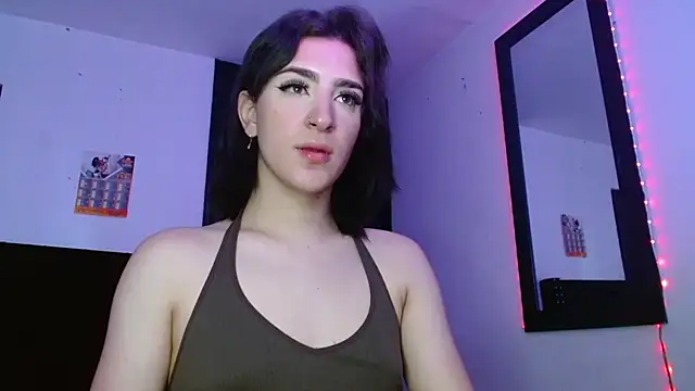 Triana Damelio online show from 12, 11, 2025