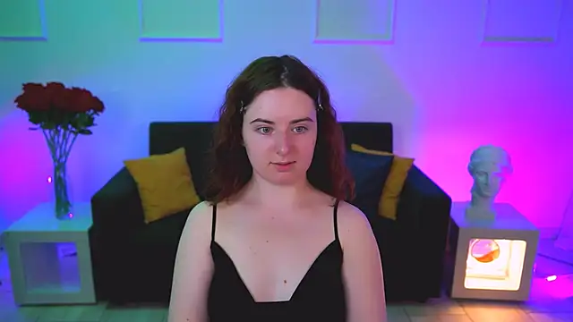 AnnTerry  online show from 7, 11, 2025