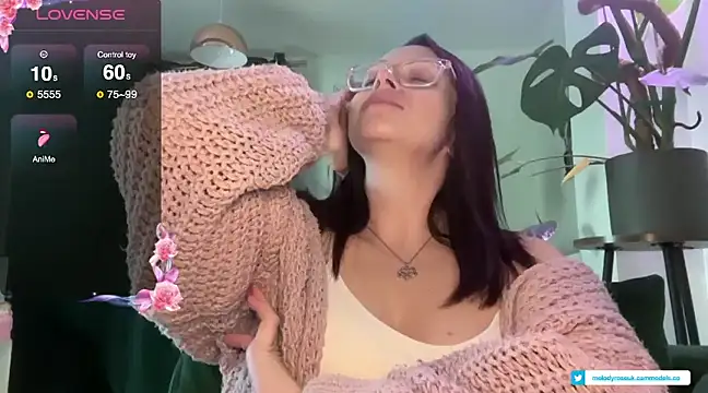 Snapshot of MelodyRoseUk chatting on 16, 2, 2025 MelodyRoseUk online show from 16, 2, 2025