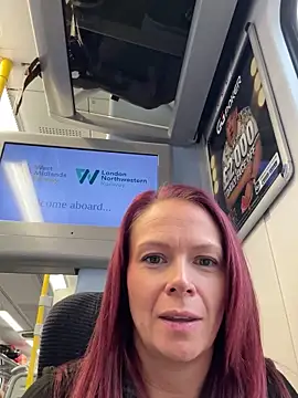 Snapshot of MelodyRoseUk chatting on 23, 10, 2025 MelodyRoseUk online show from 23, 10, 2025