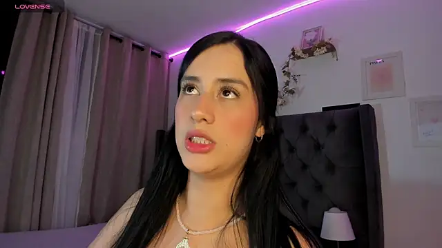 Amiirra  online show from 16, 5, 2026
