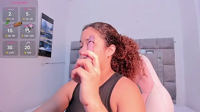 zulyjones online show from 9, 9, 2025