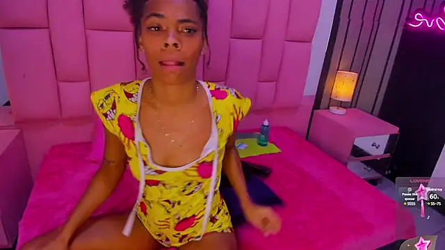 Snapshot of Brithanyslim chatting on 20, 12, 2024 Brithanyslim online show from 20, 12, 2024