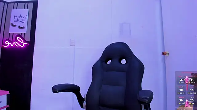 Snapshot of Brithanyslim chatting on 27, 12, 2024 Brithanyslim online show from 27, 12, 2024