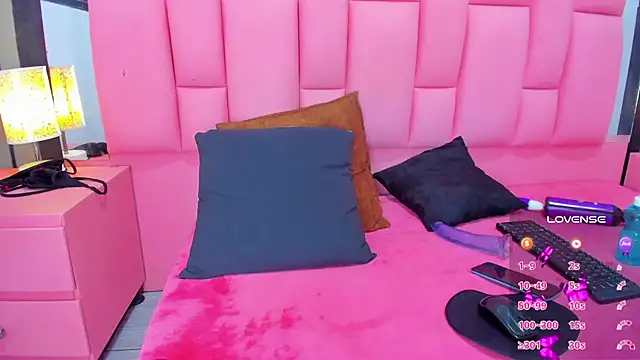 Snapshot of Brithanyslim chatting on 1, 2, 2025 Brithanyslim online show from 1, 2, 2025