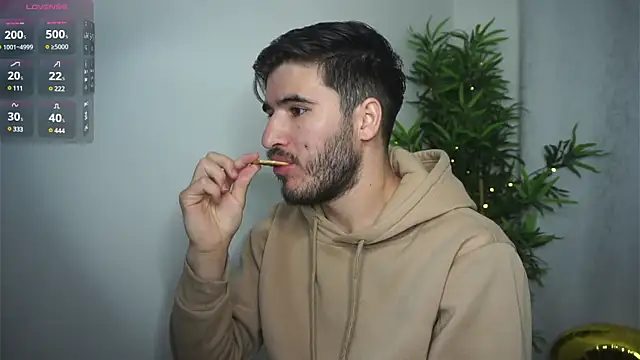 Tony Wylie online show from 1, 3, 2025