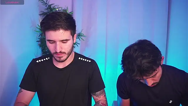 Tony Wylie online show from 17, 12, 2025