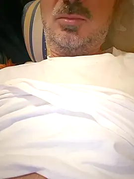 1talianBeutifulCock online show from 15, 1, 2026