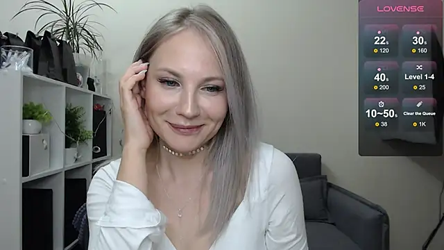 Sunny bunny6 online show from 28, 12, 2024