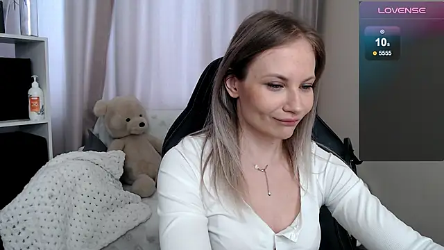 Sunny bunny6 online show from 18, 4, 2026