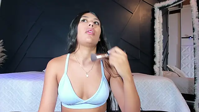 Emilyh  online show from 21, 1, 2025