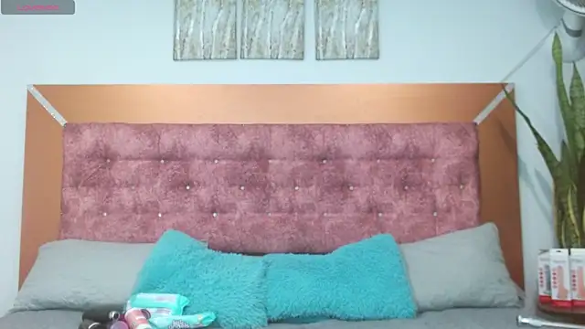 vennuss 89 online show from 4, 2, 2025