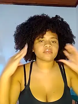 Snapshot of DANIELA_MICHEL chatting on 13, 2, 2025 DANIELA MICHEL online show from 13, 2, 2025