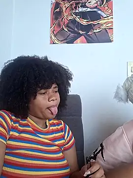 Snapshot of DANIELA_MICHEL chatting on 15, 2, 2025 DANIELA MICHEL online show from 15, 2, 2025