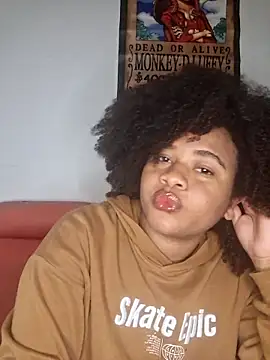 Snapshot of DANIELA_MICHEL chatting on 18, 2, 2025 DANIELA MICHEL online show from 18, 2, 2025