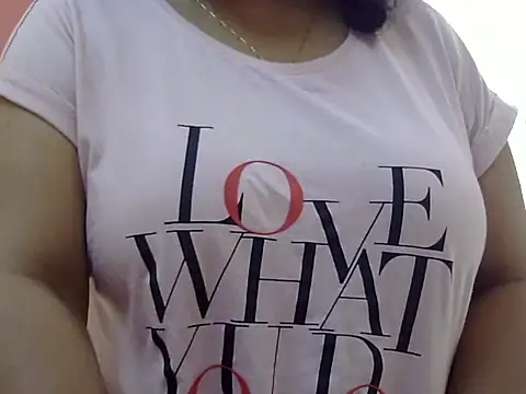 Snapshot of Riya_riyaa chatting on 17, 1, 2025 Riya riyaa online show from 17, 1, 2025