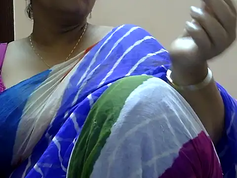 Snapshot of Riya_riyaa chatting on 15, 9, 2025 Riya riyaa online show from 15, 9, 2025