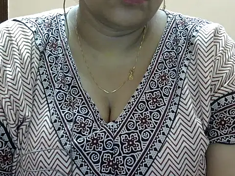 Snapshot of Riya_riyaa chatting on 19, 9, 2025 Riya riyaa online show from 19, 9, 2025