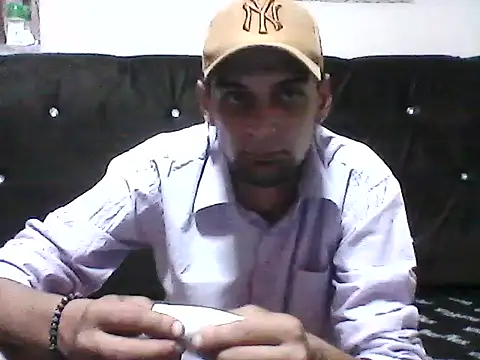 Snapshot of uelytom chatting on 21, 12, 2024 uelytom online show from 21, 12, 2024