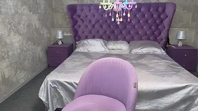 Snapshot of Nika_Kitten chatting on 15, 10, 2025 Nika Kitten online show from 15, 10, 2025