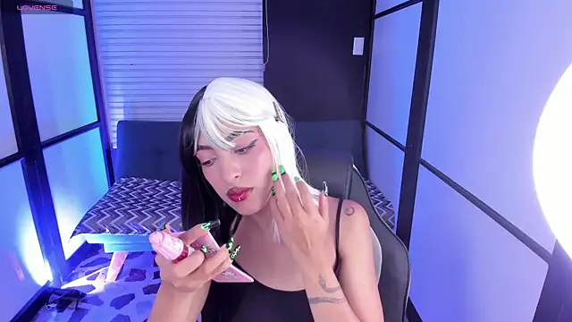 AlliceRosero online show from 4, 11, 2025