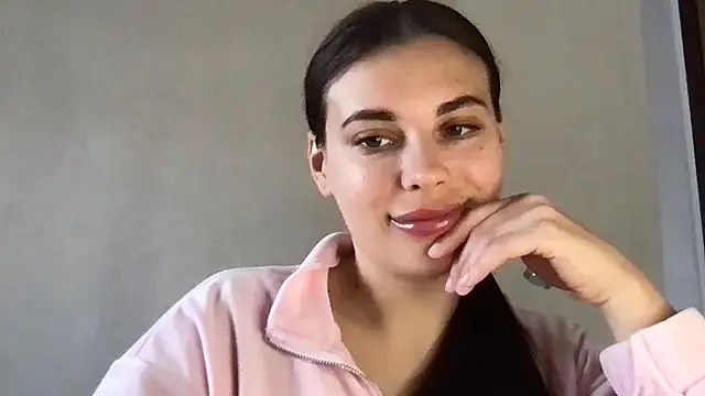 MoonriseGoddess online show from 11, 4, 2026